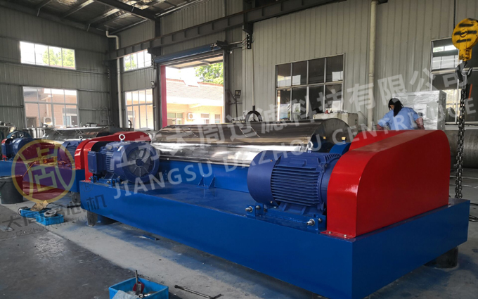 臥螺沉降離心機如何處理不同類型的工業(yè)污水？